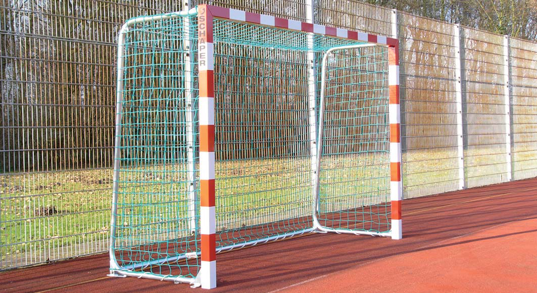 Гандбольные ворота, одобрены TÜV в соответствии с DIN / EN 749, 8 лет гарантии от производителя