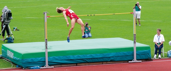 Телескопические стойки для прыжков в высоту “тип A”, сертифицированы IAAF